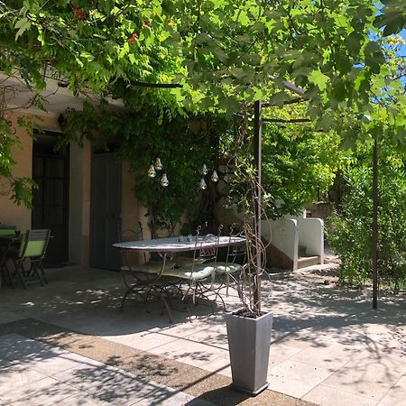 Chambres D'Hotes La Chrysalide Loriol-du-Comtat Exteriér fotografie
